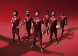 中国体彩网官方首页-现场直击，国足抵达赛场，备战韩国队关键战役一触即发