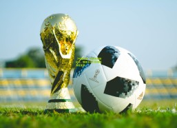 【中国体彩】足坛反腐新纪元，媒体引领打铁溯源深度变革