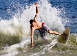 【中国体彩网官方首页】前FNC.A上野组合Kikis与Amazing携手加盟EU LCS新战队MM，欧洲电竞版图再起波澜