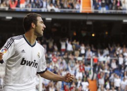 中国体彩-压迫感回归！戴格诺特盛赞杰伦·威廉姆斯，他的防守正是球队遗失的拼图